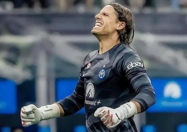 瓜迪奥拉说梅西是历史第一人！还说自己跟梅西学到东西！