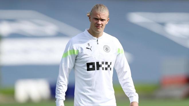 杜兰特关键补篮逆转比分