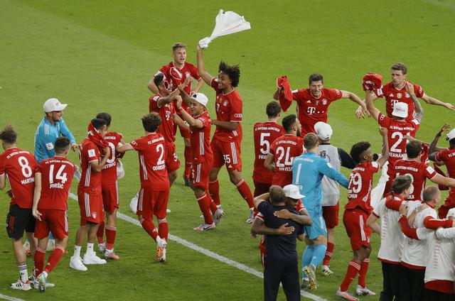 瑞康乐国内首创：推乐迷你高尔夫，一推一乐，全家有趣！解锁多元欢乐场景！