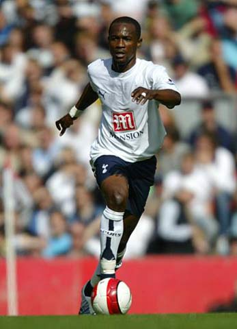 里程碑，国安后卫何宇鹏已在中超出战100场